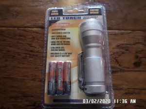 NEW LED TORCH FLASHLIGHT AERIAL ALUMINUM CASING WEATHERPROOF BATTERIES INCLUDED